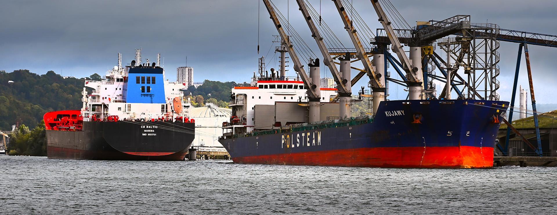 Navires en exploitation chez Simarex au port de Rouen