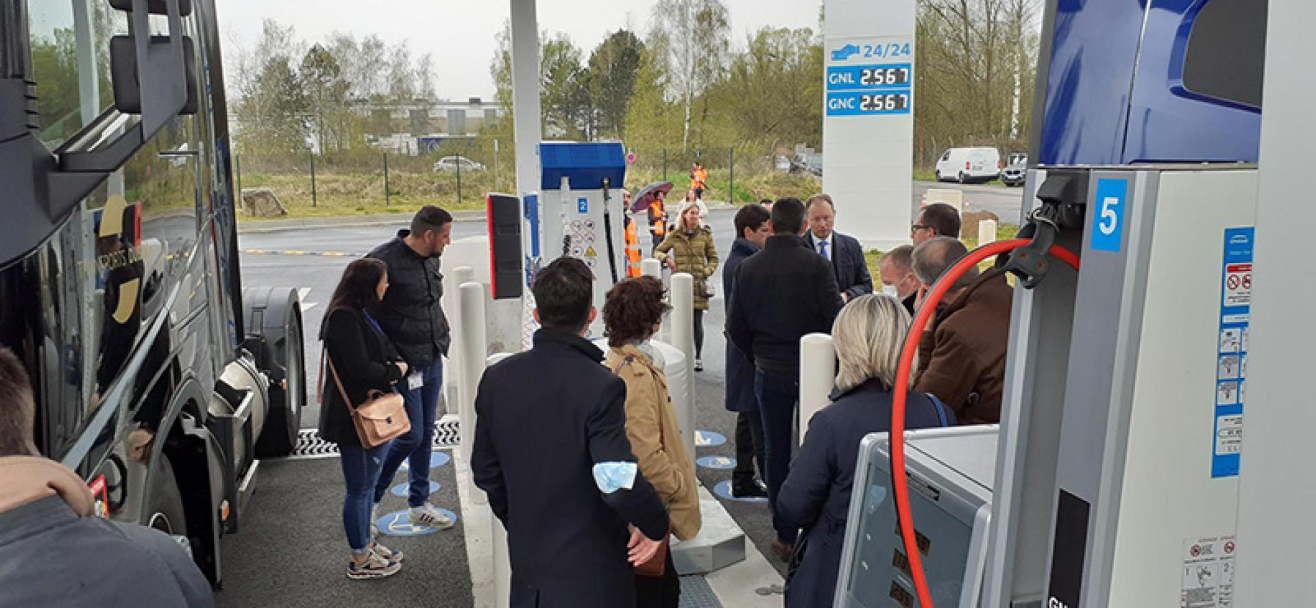 Vue d'une station GNV à Oudalle (76) - Agrandir l'image, fenêtre modale