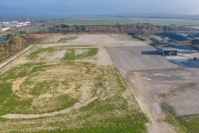 Friche industrielle de la zone du grand canal ex Lafarge - Agrandir l'image 4 sur 6, fenêtre modale