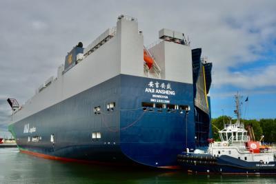 Escale inaugurale du roulier Anji Ansheng au Havre.jpg - Agrandir l'image 3 sur 3, fenêtre modale