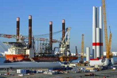 Le navire jack-up Brave Tern - Agrandir l'image, fenêtre modale