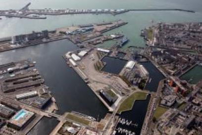 Vue aérienne du port du Havre - Agrandir l'image, fenêtre modale