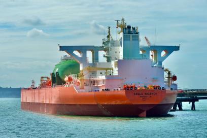 Première escale à Antifer du supertanker français Eagle Valence - Agrandir l'image, fenêtre modale